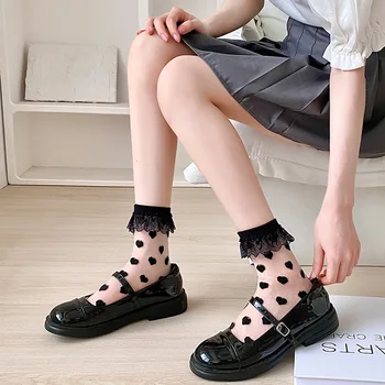 Черно-белые кружевные носки 