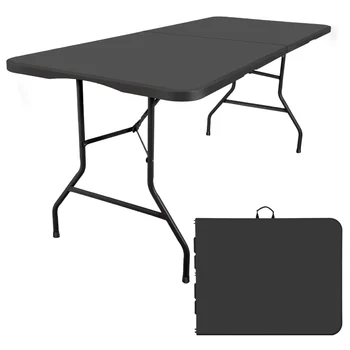 Прямоугольный складной стол из черного пластика длиной 6 футов.
